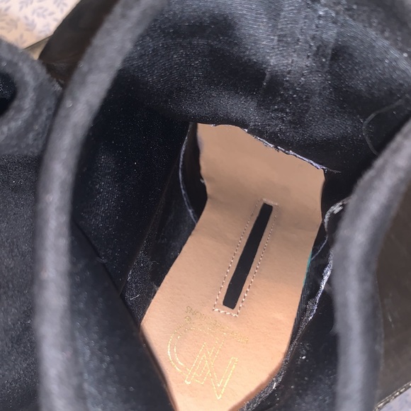 New Direction Booties - Picture 5 of 9